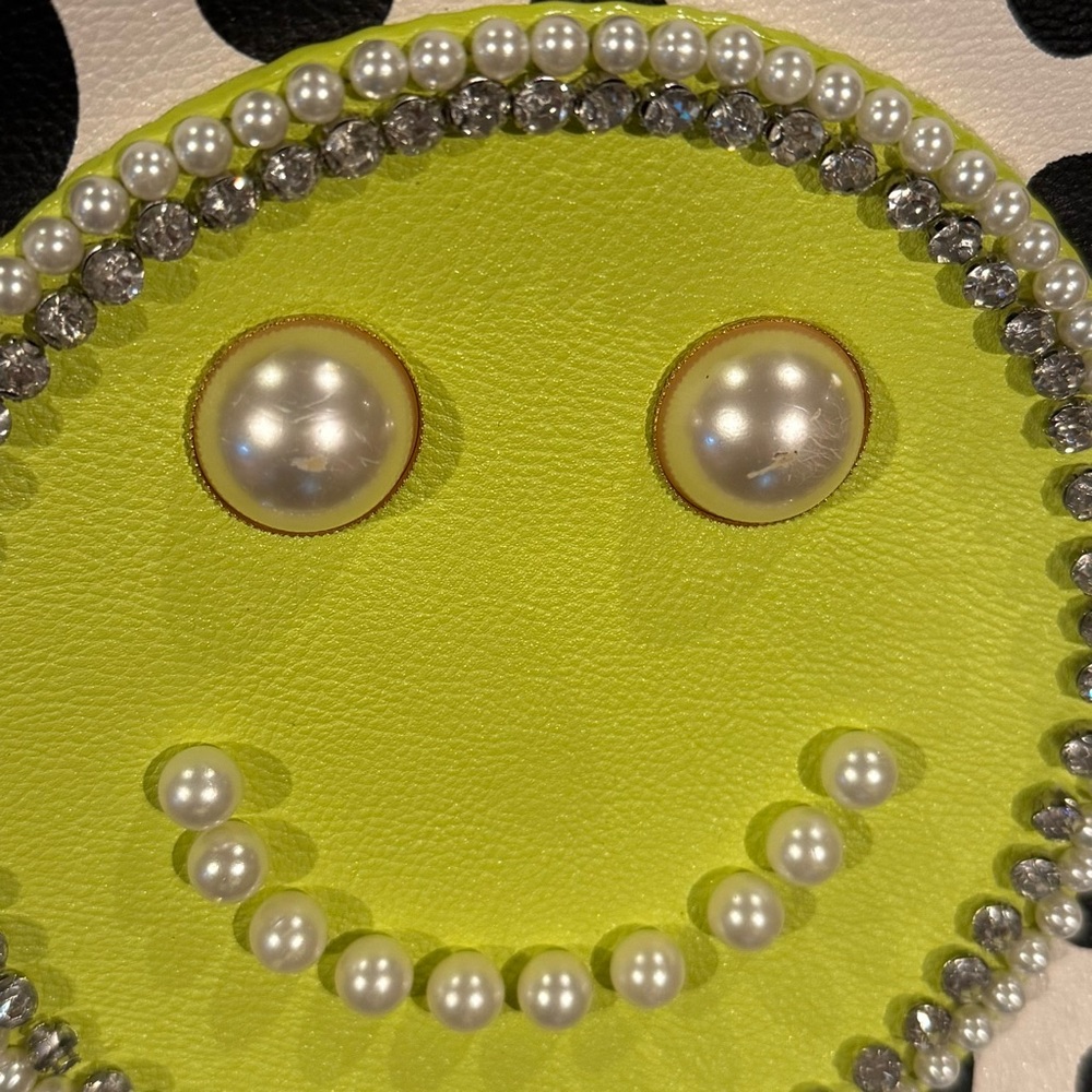 Betsey Johnson Smiley Bag - Picture 13 of 16